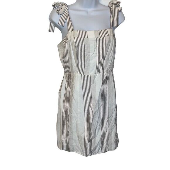 𝅺Sage EUC Cream Tan Stripe Tie Straps Dress Sz M - Picture 1 of 7